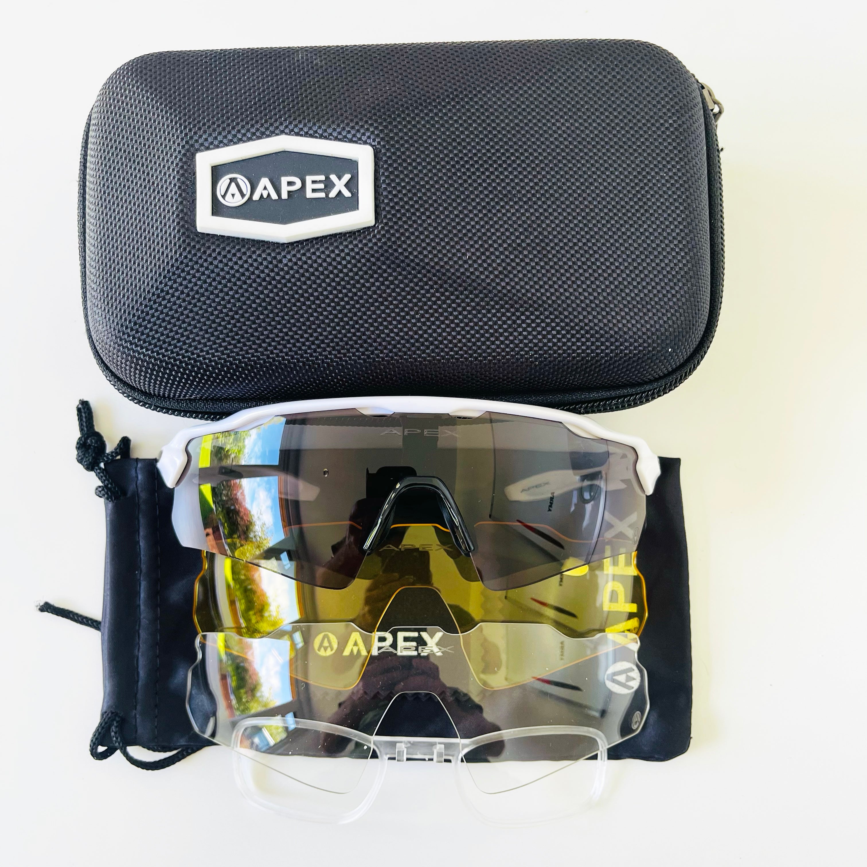 TRI SWIM SQUAD APEX ATTACK SUNGLASSES - WHITE / SMOKED LENS
