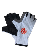 Load image into Gallery viewer, 3 PEAKS TRI LONG CUFF RACE GLOVES